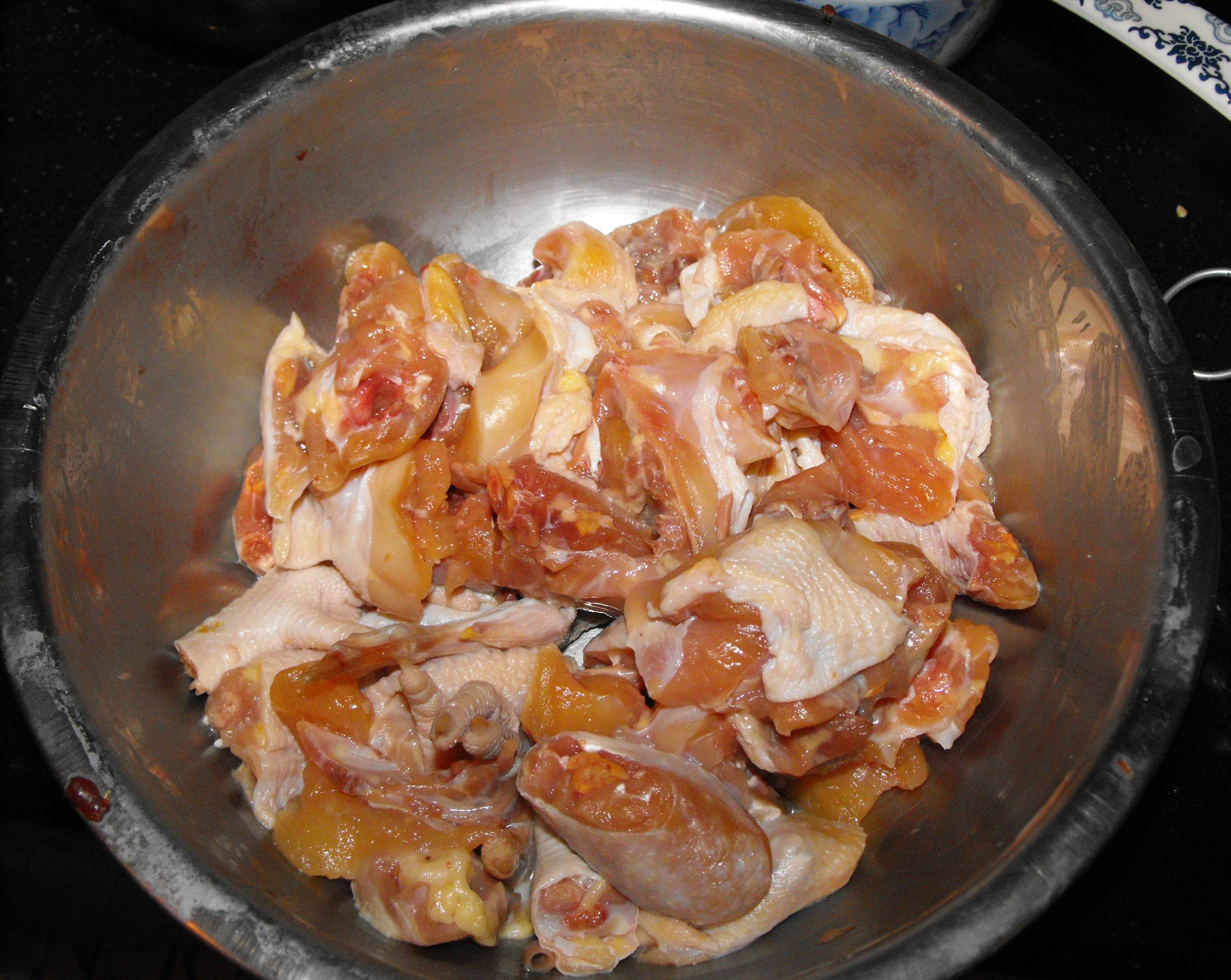 大厨教你山东“临沂炒鸡”正宗做法、香味浓郁，好吃又解馋 - 哔哩哔哩