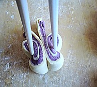 双色紫薯蝴蝶卷的做法图解9
