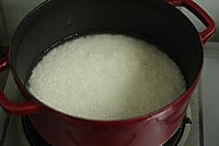 【铸铁锅版】腊味煲仔饭的做法图解1