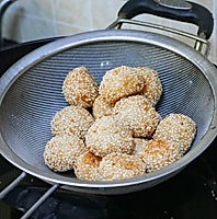 香酥麻团的做法图解8