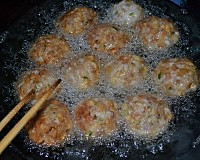 红烧狮子头的做法图解7