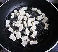 酱烧豆腐土豆丁的做法图解3