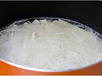 豆腐萝卜丝汤的做法图解3